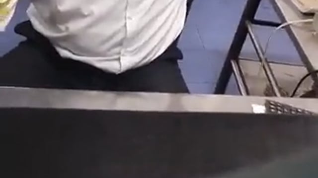 दिल्ली रेलवे स्टेशन पर  कर्मचारी ने दिया धोखा