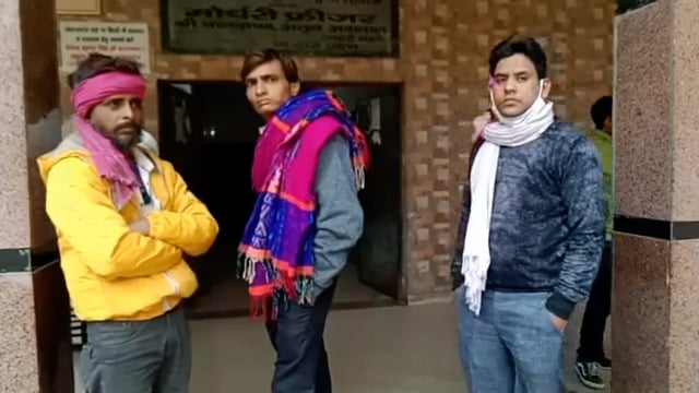 सूदखोरों से त्रस्त युवक ने लगाई दुपट्टे से फांसी कर्जदार पर प्रताड़ित और धमकी देने का आरोप