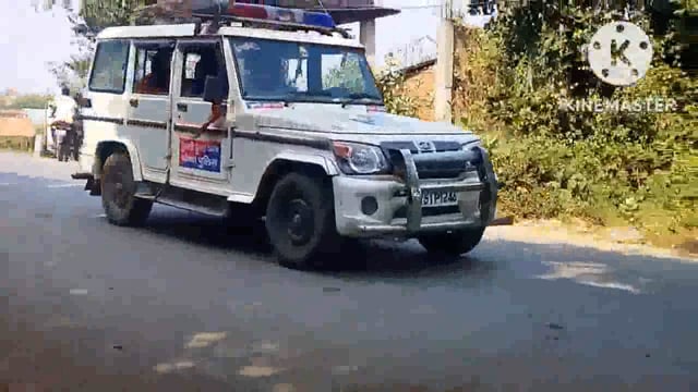 फुल्लीडुमर थाना की पुलिस रात्रि गस्ती के दौरान लेटाबरन चौक से शराब के नशे में धुत एक युवक को किया गिरफ्तार