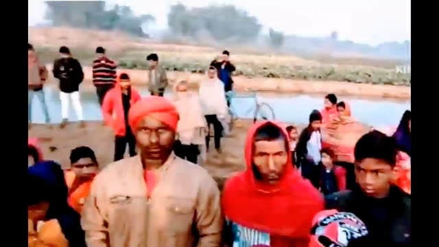 बदुआ नदी में मछुवारे की धड़ कटी लाश बरामद, क्षेत्र में मची हलचल ,मामले को लेकर पुलिस कर रही जांच