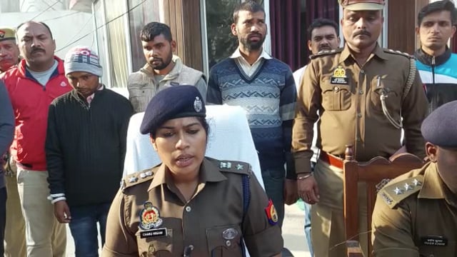 थाना कोतवाली औरैया द्वारा एटीएम मशीन के साथ छेड़छाड़ कर बैंकों को लाखों की चपत लगाने वाला गिरोह का भंडाफोड़ 