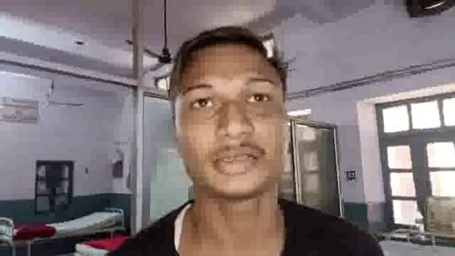 गोकुल बैराज के निकट तेज रफ्तार बाइक घोड़े से टकराई: बाइक सवार गंभीर घायल