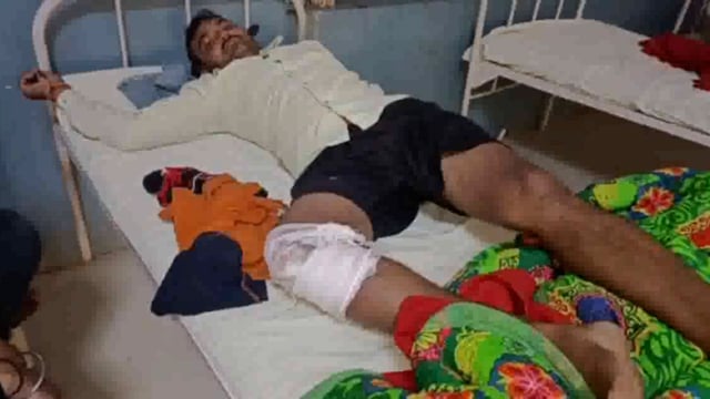 शादी समारोह में शामिल होने जा रहे दो बाइक सवारों की आमने सामने की हुई टक्कर एक की मौत एक घायल  अस्पताल में भर्ती