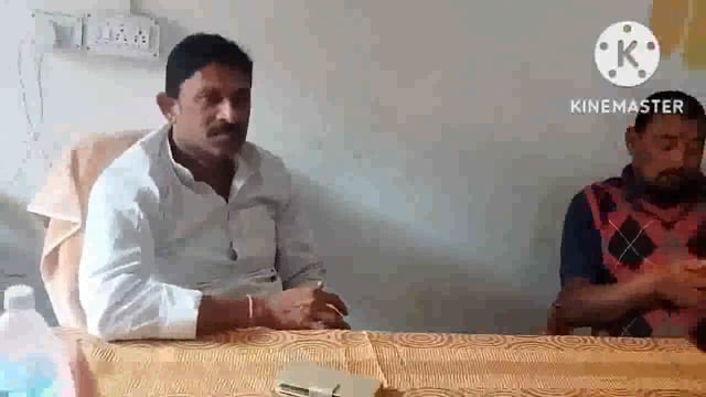 फुल्लीडुमर प्रखंड सभा भवन के पीछे बना शौचालय गंदगी भरे कूड़े में तब्दील, पूछने पर प्रखंड प्रमुख ने लिया संज्ञान