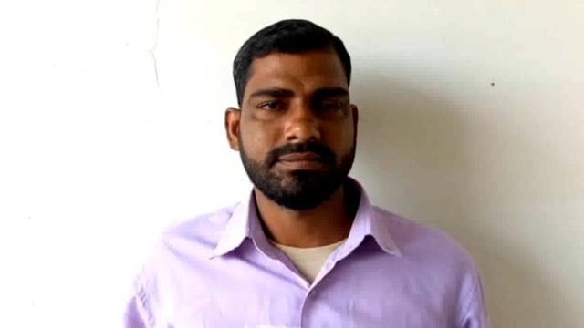 गोमत चौराहा निवासी पीड़ित ने अपने मकान के ऊपर होकर जा रही हाईटेंशन लाइन की समाधान दिवस में की शिकायत