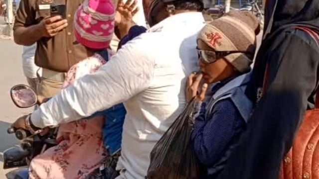 इटवा सहित जिले में यातायात नियमों का उल्लंघन करने वाले 28 वाहनों से पुलिस ने वसूला ₹26500 का समन शुल्क ।