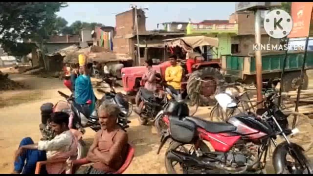 फुल्लीडुमर प्रखंड के कई पंचायतों में रविवार को किसान चौपाल एवं नुक्कड़ नाटक का किया गया आयोजन