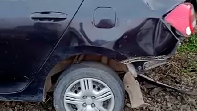 जालौन

तेज़ रफ़्तार अनियंत्रित होकर कार स्टेट हाइवे से जा गिरी खेतों में
दो लोग हुए घायल 