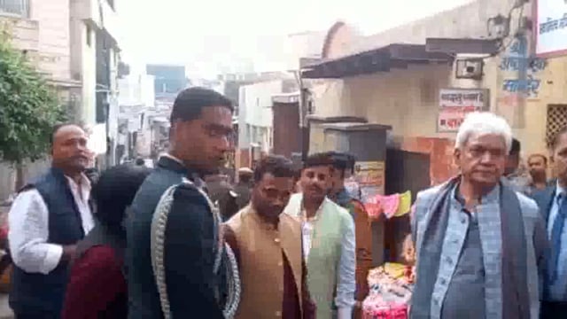 जम्मू कश्मीर के राज्यपाल आये वृंदावन ठाकुर बांके बिहारी के किए दर्शन