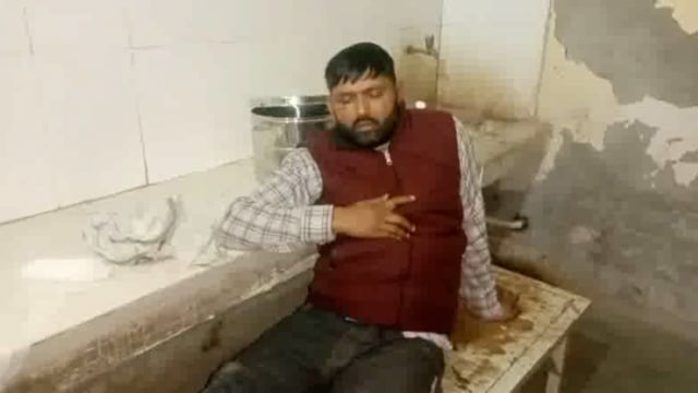 मथुरा पुलिस व बावरिया गैंग की हुई मुठभेड़ एक बाबरिया गोली लगने से हुआ घायल एक फरार