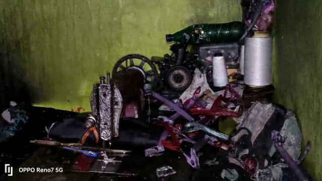 जालौन

देर शाम गोल्डन टेलर्स की दुकान में लगी आग
हजारों रुपए का नुक़सान 