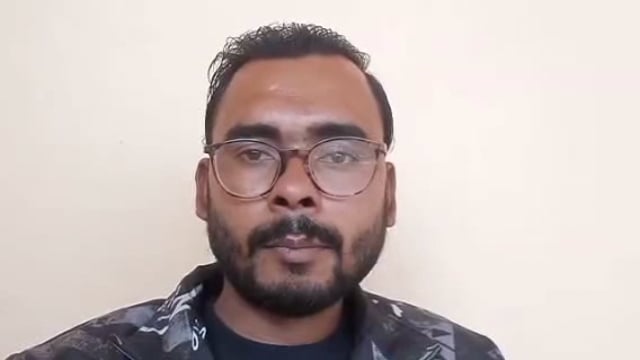 सिसवाबुजुर्ग निवासीयुवक ने सुपाबक्सी मेंअपने ससुर पत्नी2अज्ञात व्यक्तिपर मारपीट केसाथ पैसेअगूंठीछीननेका लगायाआरोपवीडियो 