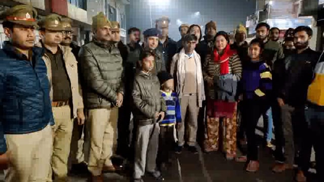मथुरा पुलिस ने अंतरराज्यीय लूट करने वाले गिरोह का किया पर्दाफाश तीन बदमाशों को गिरफ्तार किया