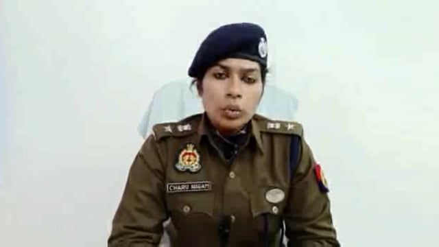 थाना कुदरकोट के अंतर्गत नाबालिक युवती द्वारा आत्महत्या किए जाने के संबंध में पुलिस अधीक्षक औरैया श्रीमती चारू निगम द्वार