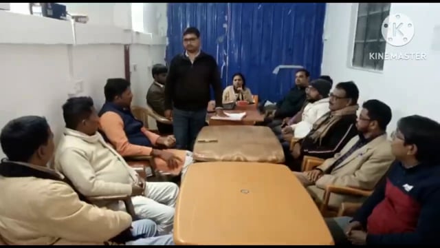 रोगी कल्याण समिति की बैठक प्रखंड प्रमुख गौतम प्रकाश की अध्यक्षता में प्राथमिक स्वास्थ्य केंद्र फुल्लीडुमर में आयोजित