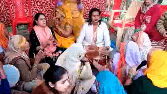 ग्राम बिजहारी, में विभक्त रस की धारा