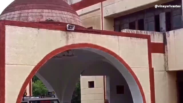  नीली बत्ती व हूटर लगे प्राइवेट वाहनों के खिलाफ कार्रवाई करने का दिया निर्देश