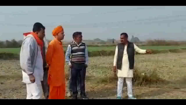 गौवंशों की दुर्दशा, कंकाल का अम्बार
विहिप करेगा उग्र प्रदर्शन
जिला पशुचिकित्साधिकारी के बिगड़े बोल
कालाकाकांकर अतौलीया