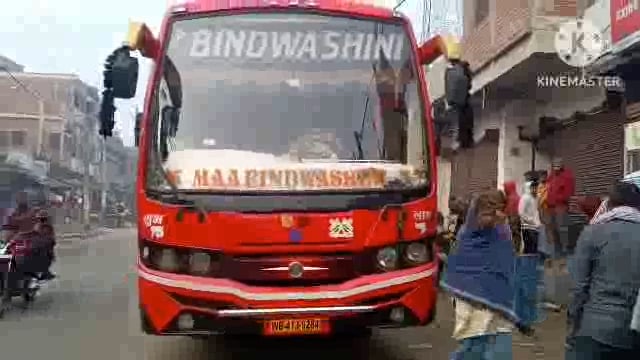 नवादा बिहार पकरीबरावां में बड़े पैमाने पर मां विंध्यवासिनी बस से अंग्रेजी शराब बरामद