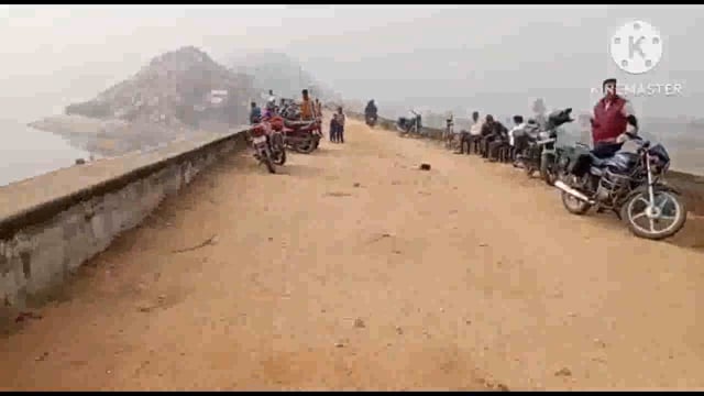 फुल्लीडुमर प्रखंड में नववर्ष का भव्य स्वागत करते हुए शांति पूर्वक लोगों ने मनाया नया साल, फुल्लीडुमर पुलिस सक्रिय थी