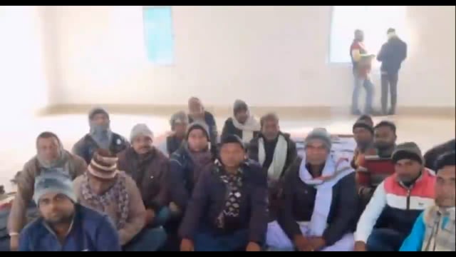 प्रखंड सभागार मे डीलर संघ की बैठक आयोजित, 18 माह का मारजिंग राशि का भुगतान के लिए दिया ज्ञापान