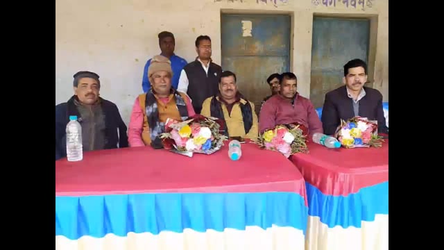 *बेलहर बीसीसीआई क्रिकेट टूर्नामेंट के पांचवें दिन सम्मिलित  बुद्धिजीवियों ने मैच का किया उद्घाटन,खिलाड़ियों में बनी हौसल