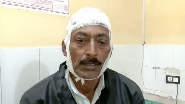 बिधूना कोतवाली क्षेत्र अंतर्गत दबंग ने एक व्यक्ति को मारपीट कर किया घायल पीड़ित राजू सिंह ने घटना की दी जानकारी
