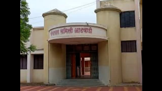 वर्ग 3   चे कर्मचारी मुख्यालयाच्या ठिकाणी राहावेत मनसेच्या प्रकाश गायकवाड यांची मुख्याधिकारी यांच्याकडे मागणी


