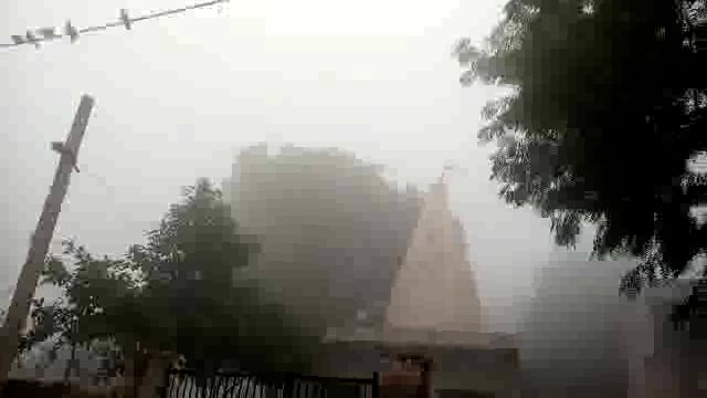 समूचे ब्रज मंडल में घना कोहरा व कड़ाके की ठंड: जनजीवन अस्त व्यस्त