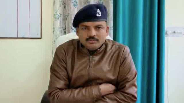 दिल्ली से हमीरपुर को जाने वाली बस का अनंतराम टोल प्लाजा के पास दुर्घटना होने के संबंध में क्षेत्राधिकारी अजीतमल द्वारा 