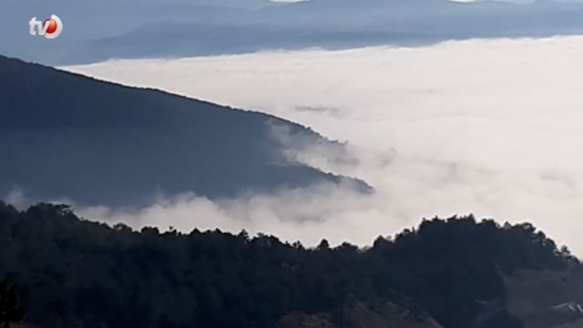 Mudurnu'da sisle oluşan manzara hayran bıraktı