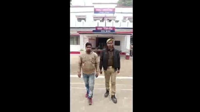 बहराइच के महसी इलाके के थाना रामगाव पुलिस गोकुलपुर नेवदा से1 नफर वारंटी घर पर  दबिश देकर गिरफ्तार किया गया