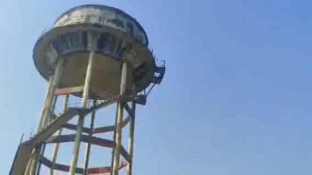 कोंच,बूंद बूंद पानी के लिए परेशान हुए कांशी राम कॉलोनी के निवासी जिम्मेदार बने मूकदर्शक

