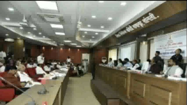 आता सर्पदंश झालेल्या रुग्णाला खाजगी रुग्णालयात सुद्धा मोफत लस मिळणार


