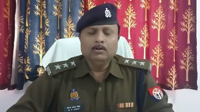 थाना बिधूना के अन्तर्गत पुलिस द्वारा वाहन चेकिंग के दौरान हुए वायरल वीडियों के सम्बन्ध में क्षेत्राधिकारी बिधूना द्वारा 