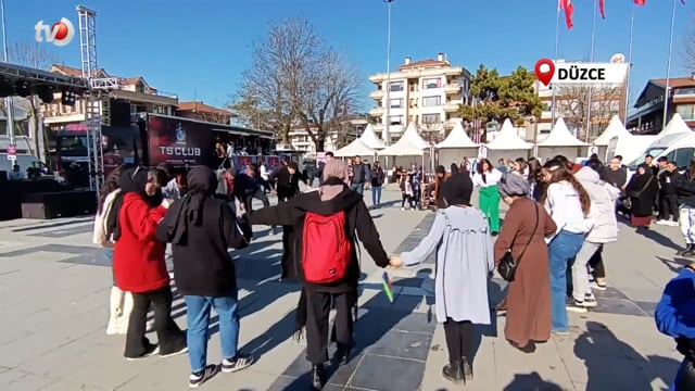 Hamsi Festivali Horonla Başladı, 15 Bin Kişiye Ücretsiz Hamsi Dağıtılacak