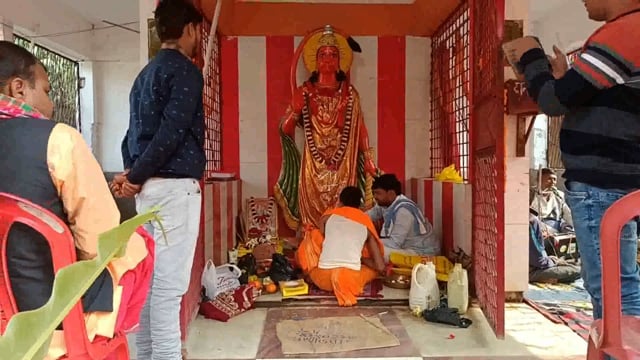 सूरजगढ़ा प्रखंड परिसर स्थित हनुमान मंदिर में 24 घंटे का अखंड रामधनी संकीर्तन का आयोजन किया गया है