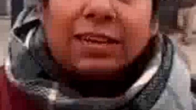 मथुरा के पडरारी गांव के इंग्लिश मीडियम विद्यालय में अध्यापिकाओं में चोटी पछाड़ युद्ध का वीडियो हुआ वायरल