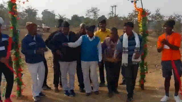 *जागरण स्पोर्टिंग क्लब चिंगुलिया में दो दिवसीय फुटबाल टूर्नामेंट का हुआ शुभारंभ, बुद्धिजीवीयों ने किया उद्घाटन*