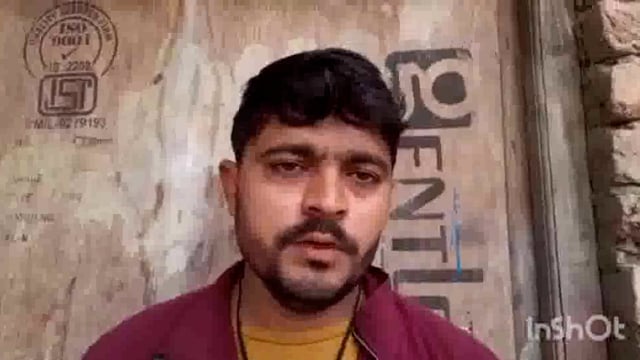 मथुरा के छाता में गोवर्धन चौराहे के समीप दो लाख सात सौ रु व मोटरसाइकिल और फोन की हुई लूट