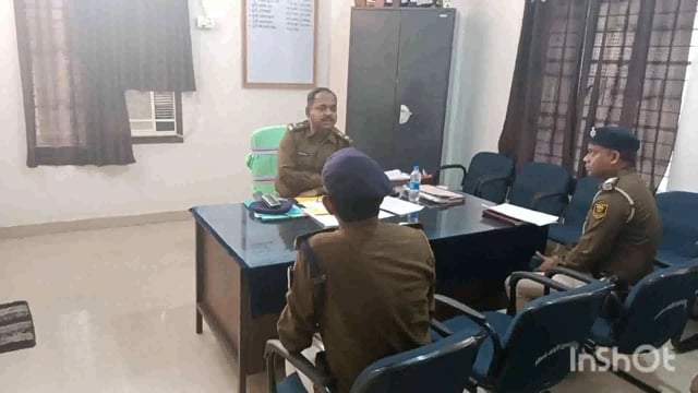 आदर्श थाना सूरजगढ़ा में लखीसराय एस पी पंकज कुमार के द्वारा सभी थाना अध्यक्षों के साथ बैठक की गई