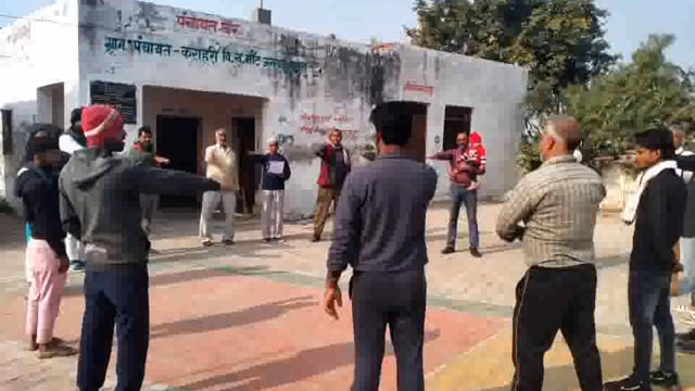 राष्ट्रीय सड़क सुरक्षा नियमों की दिलाई सपथ छात्र छात्राओ ने रैली निकाल किया जागरूक