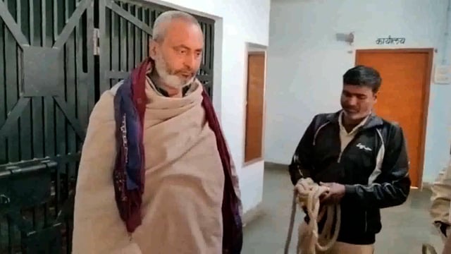 सूरजगढ़ा पुलिस ने पिपरिया थाना क्षेत्र के बलीपुर से एक वारंटी को गिरफ्तार कर भेजा जेल