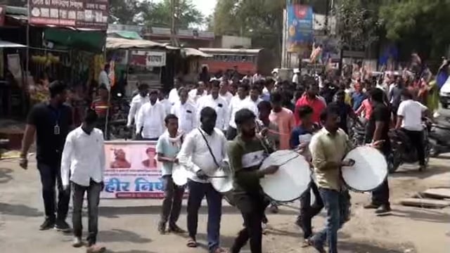 वंचित बहुजन आघाडीच्या नेतृत्वाखाली भाजप सरकारच्या महागाई विरोधात तहसील कार्यालयावर निषेध मोर्चा


