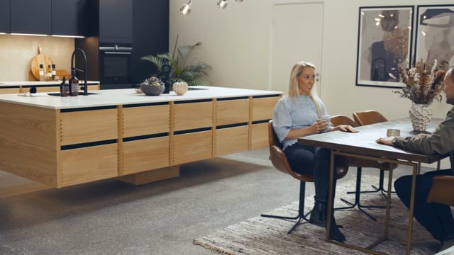 Svævende køkkenø
