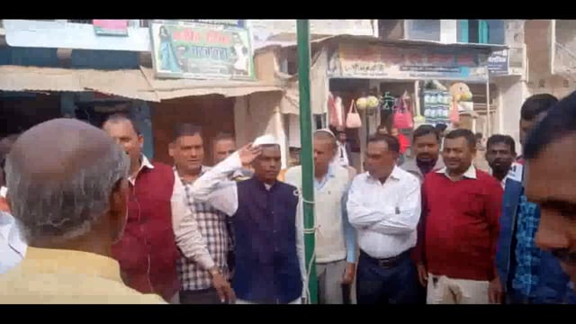 *आन ,बान, शान के साथ जदयू अध्यक्ष ने लहराया तिरंगा, देश प्रेम को लेकर कार्यकर्ताओं को किया जागरूक*