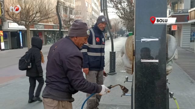 Bolu’da Soğuktan Musluklar Dondu