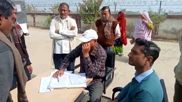 जमीनी विवाद को लेकर कजरा थाना में लगा जनता दरबार जिसमें एक मामले का निष्पादन कर दिया गया