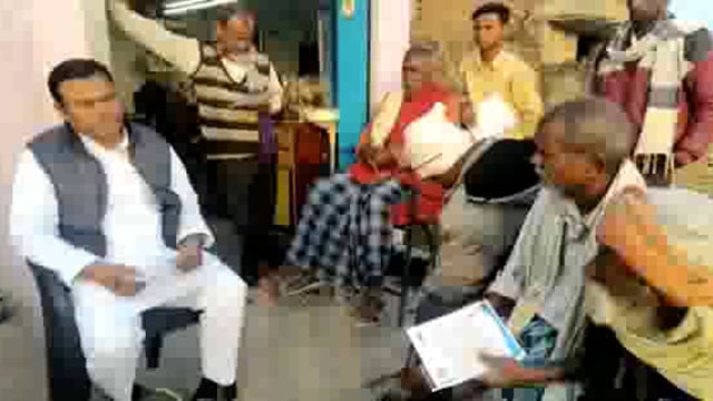 कांग्रेस जिला चेयरमैन नादिर सलाम की अगुवाई में इटवा में हाथ जोड़ो भारत जोड़ो अभियान की हुई शुरुआत