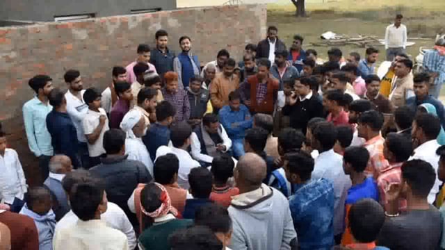 उड़वालिया में महिला कि जमीन पर कब्जा कर रहे दबंग से पुर्व बेसिक शिक्षा मंत्री सतीश द्विवेदी ने अधिकारी के साथ मिलकर खाली 